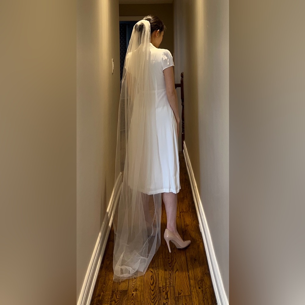 NWOT Sheer Ivory Floor Length Bridal Veil Single Layer